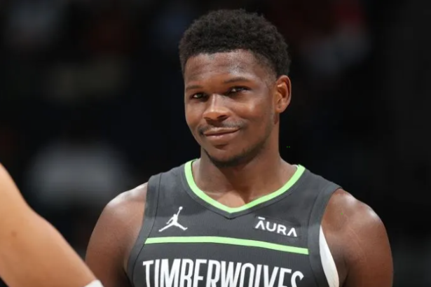 Anthony Edwards de los Minnesota Timberwolves Multado por Criticar a los Árbitros de la NBA
