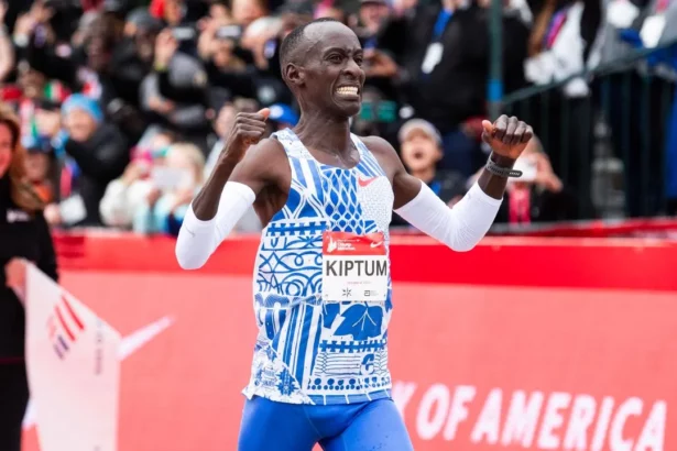 Tragedia en el Atletismo: Fallece Kelvin Kiptum, Plusmarquista Mundial de Maratón, a los 24 Años