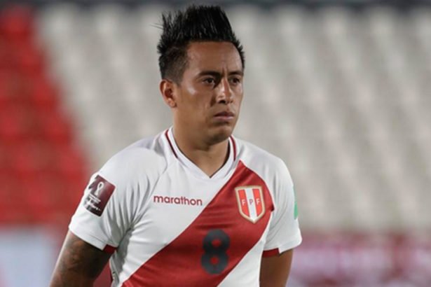 Christian Cueva avanza en su recuperación en España con tratamiento de primer nivel