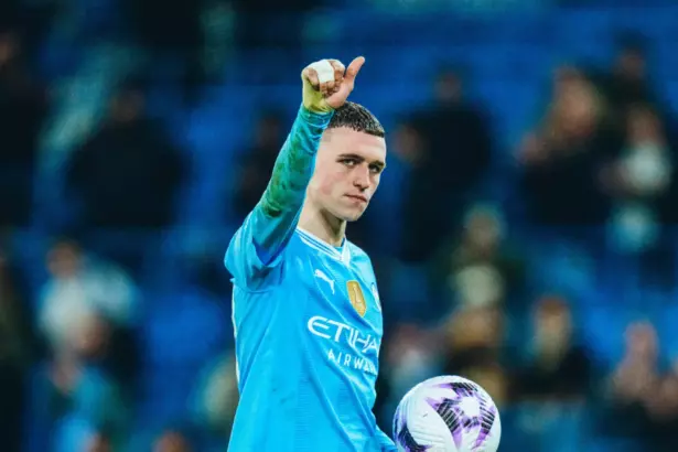 Phil Foden del Manchester City brilla en la victoria de la Premier League sobre el Aston Villa