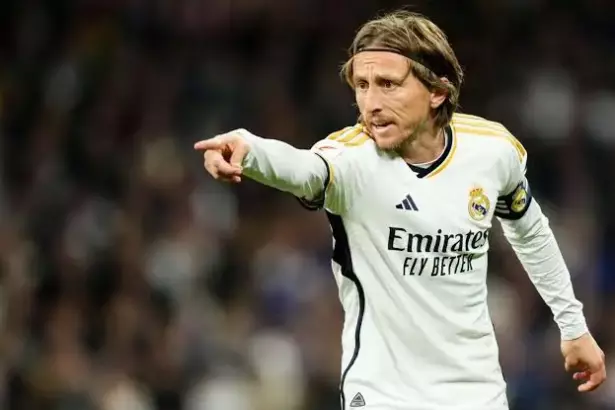 "Modric Fuera del Madrid: El Próximo Paso"