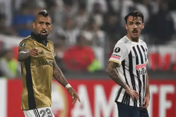 "VAR anula dos goles"