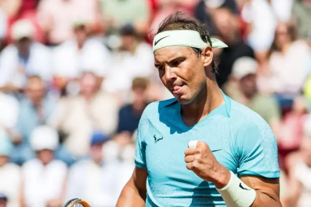 Nadal avanza en Bastad