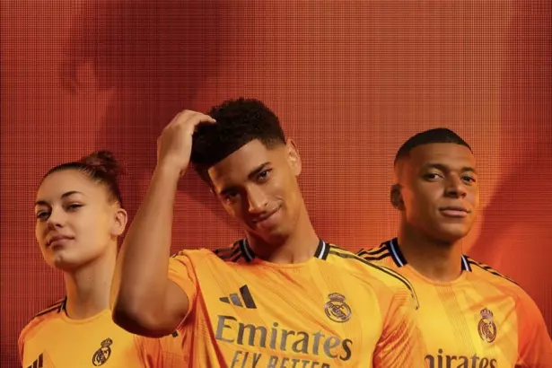 Mbappé y Bellingham presentan la camiseta