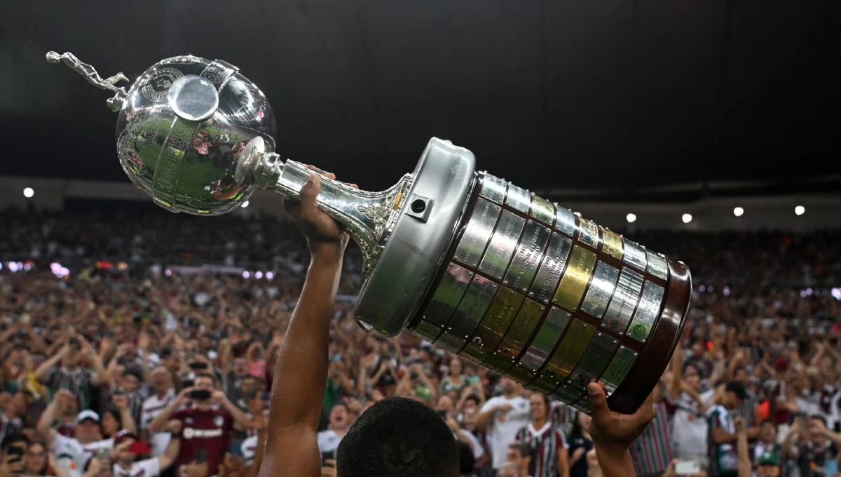 Atlético Mineiro y Botafogo representan a Brasil