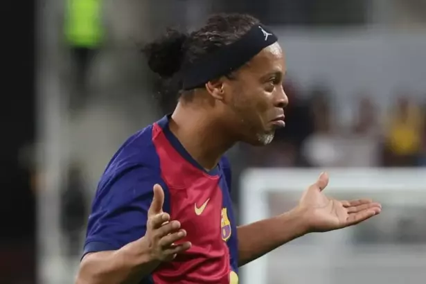 "El Khalifa Stadium vibró con fútbol nostálgico"