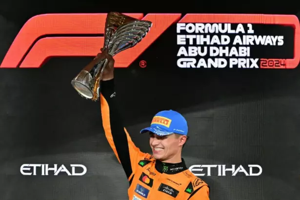 "McLaren rompe la sequía de 26 años"
