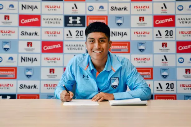 "Nickolas Alfaro: Futuro Brillante en el Sydney FC"