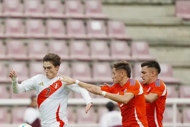 "La remontada de Chile selló la eliminación peruana."