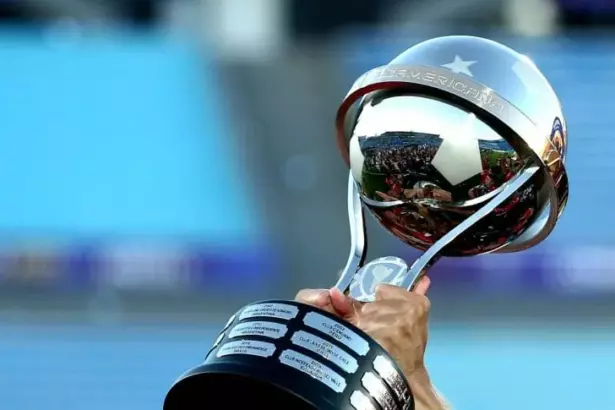 "Los grupos de la Sudamericana 2025 definidos"