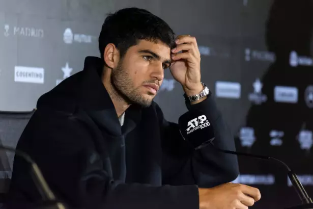 Alcaraz, solo frente al reloj
