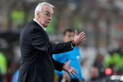 Fossati Desata Magia Táctica Universitario Arrasa con Barcelona y Se Acerca a los Octavos de la Libertadores