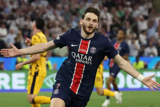 La final de la UEFA Champions League 2024-2025, disputada el 31 de mayo de 2025 en el icónico Allianz Arena de Múnich, marcó un hito en la historia del fútbol europeo. París Saint-Germain (PSG) se enfrentó al Inter de Milán en un duelo que prometía intensidad y emociones. El resultado fue una goleada histórica de 5-0 a favor del PSG, que conquistó su primera “Orejona” bajo la dirección de Luis Enrique.
