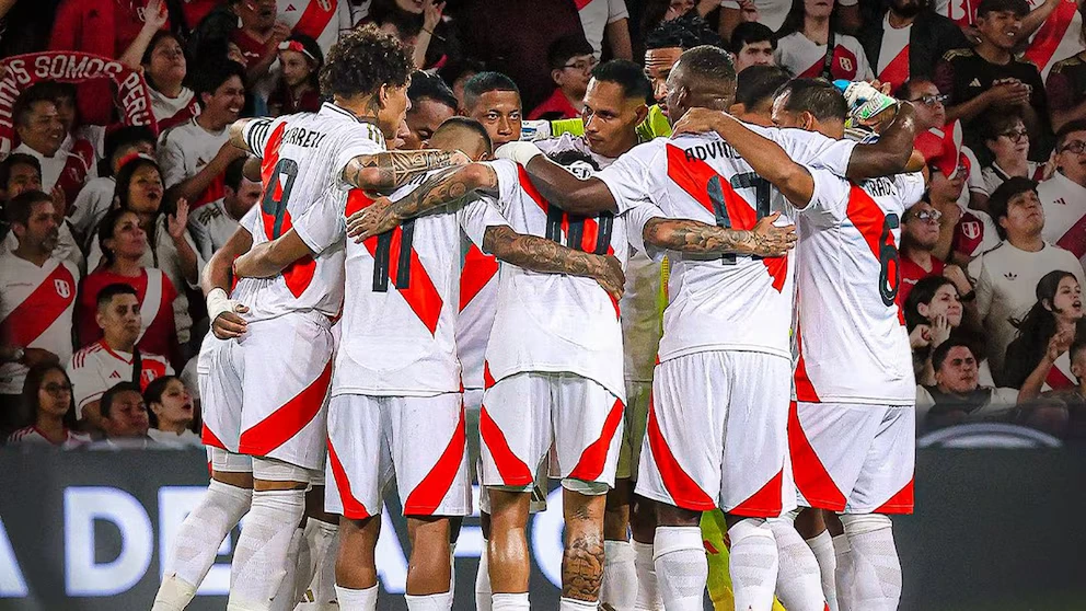 Perú se prepara para enfrentar a Colombia