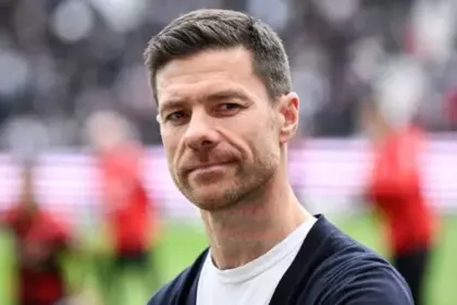 Xabi Alonso firma hasta 2028