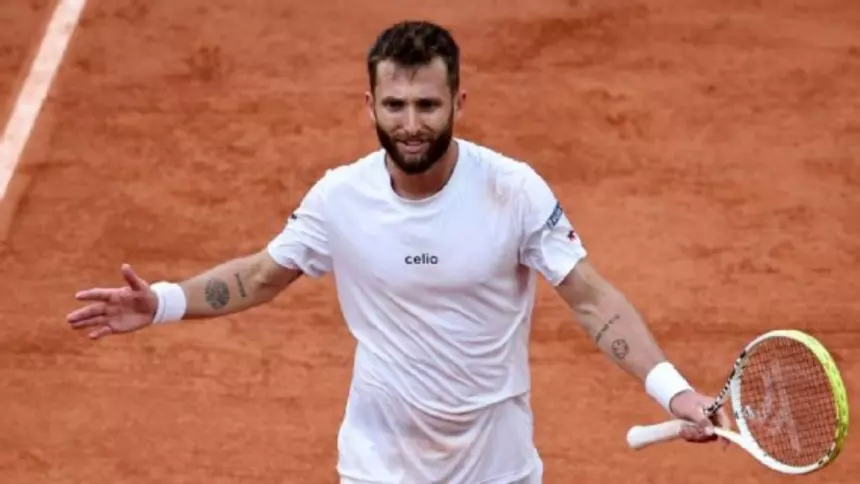 ¡Increíble! 7 Claves del Tweener que Moutet Ejecutó ante Djokovic en RG 2025